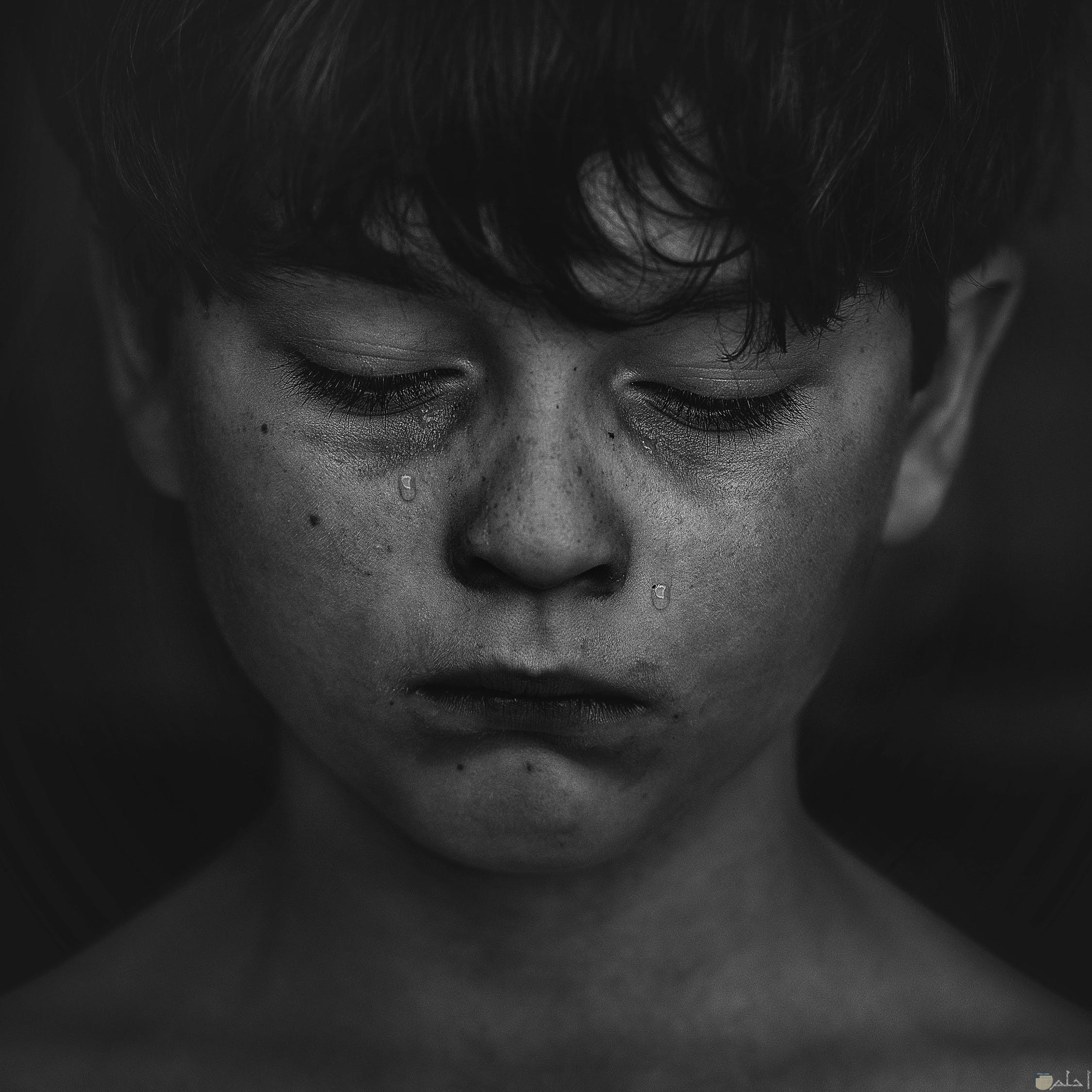 صور حزينة للتصميم أجمل 10 صور بكاء وندم مؤثرة