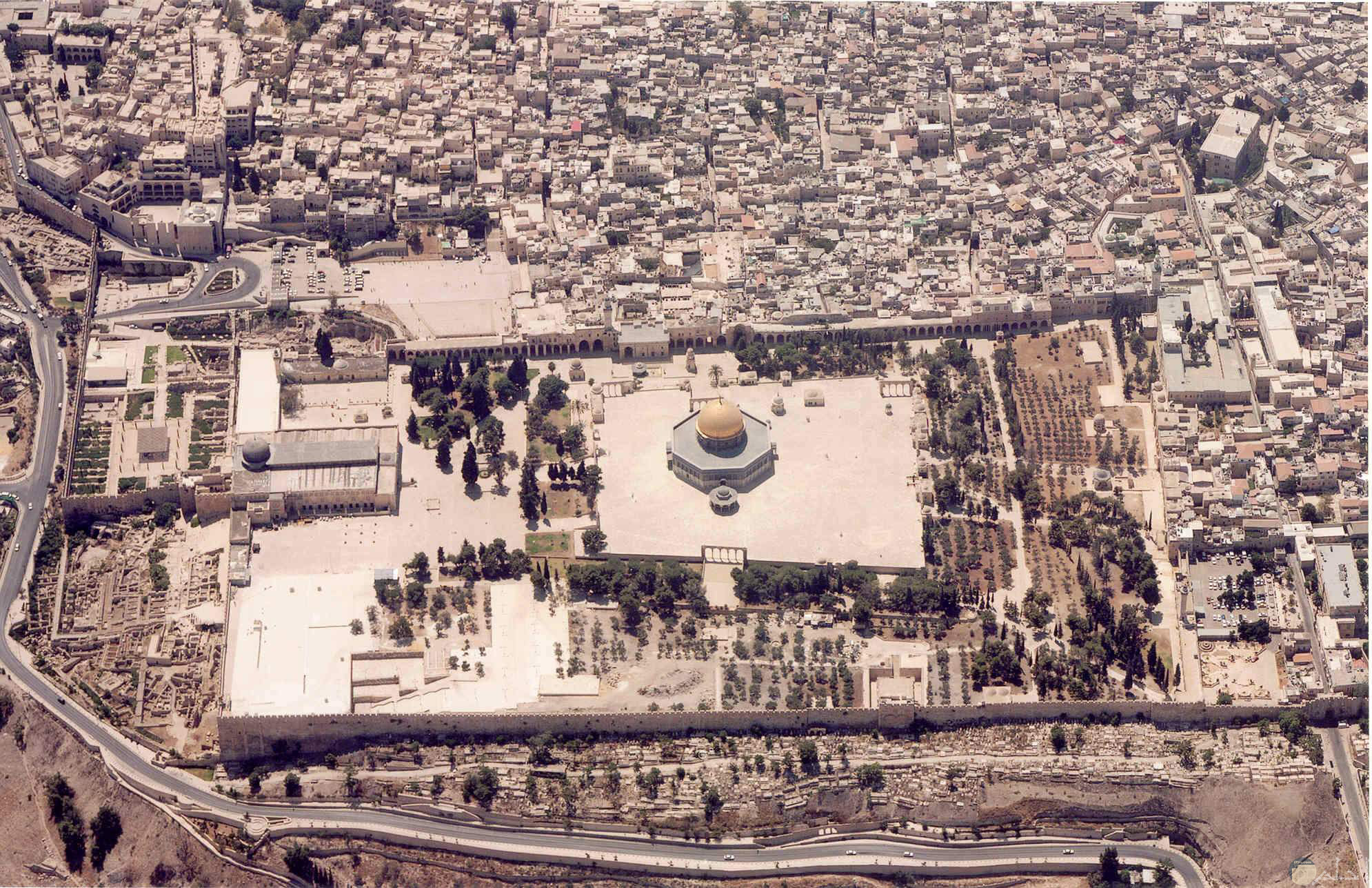 صورة لمدينة القدس من القمر الصناعي.